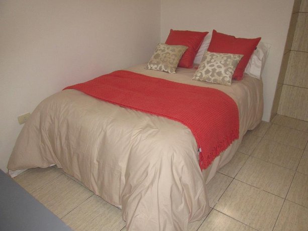 Kangaroo Wasi Airport Bed & Breakfast