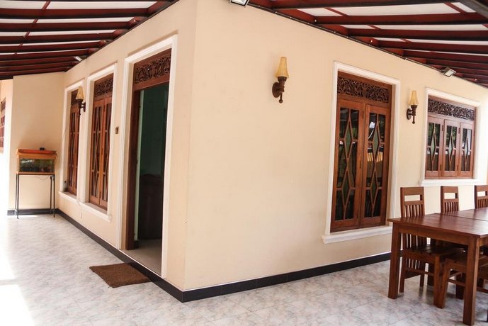 Veranda Guest Home