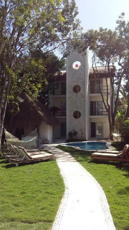 Loto Tulum