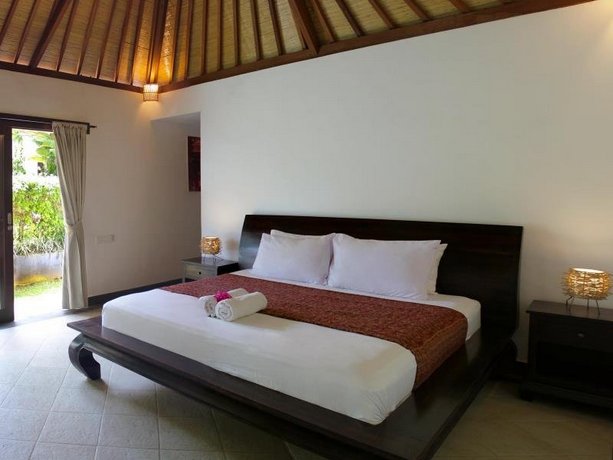 Ombak Villas