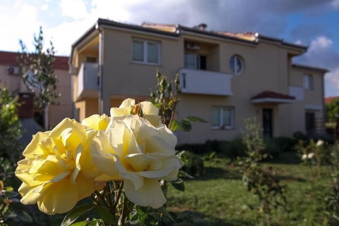 Apartments Emma Biograd na Moru