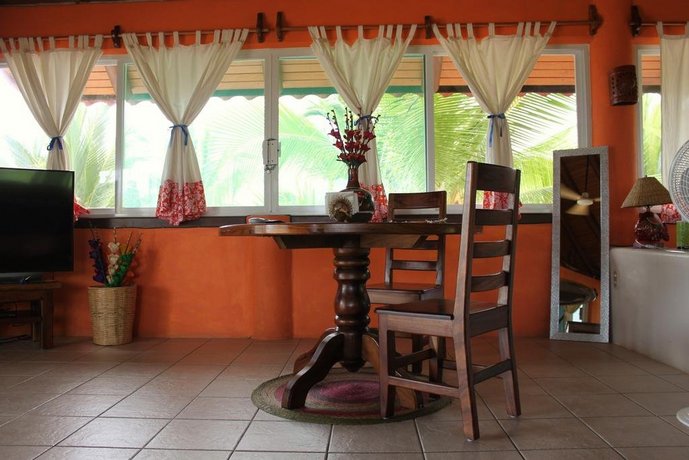 Bungalows Tree Tops - Adults Only