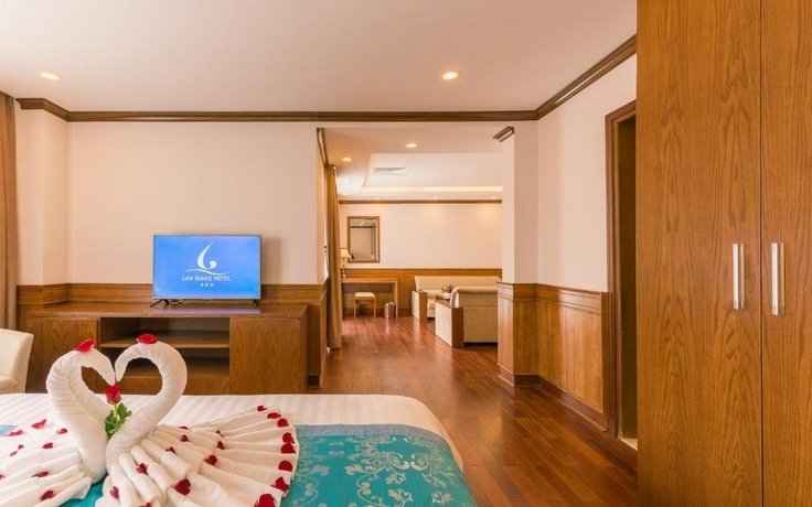 Lam Giang Hotel