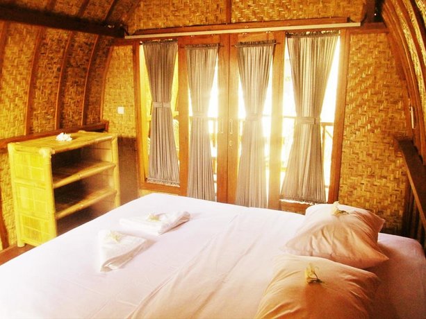 Good Vibes Bungalows
