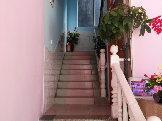 Xinlong Hostel