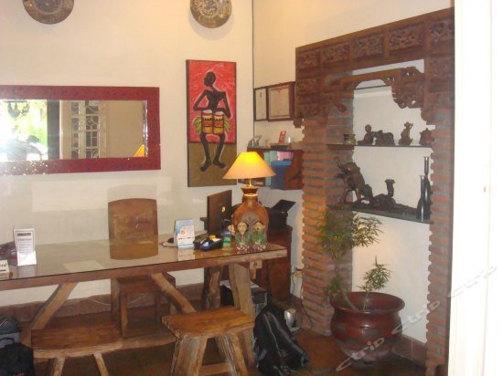 Monginsidi Guest House
