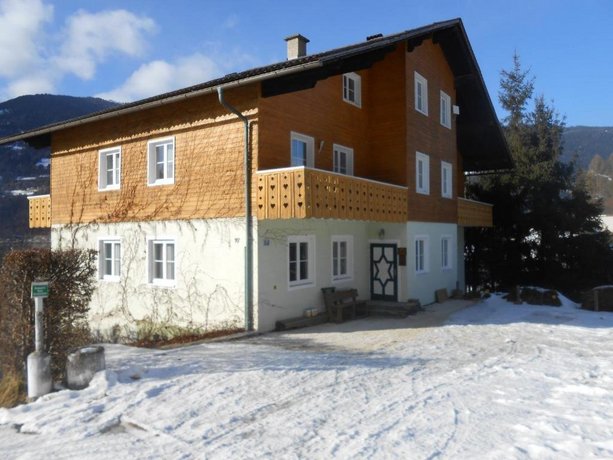 Seehaus Karantanien am Ossiacher See Ossiach Austria thumbnail