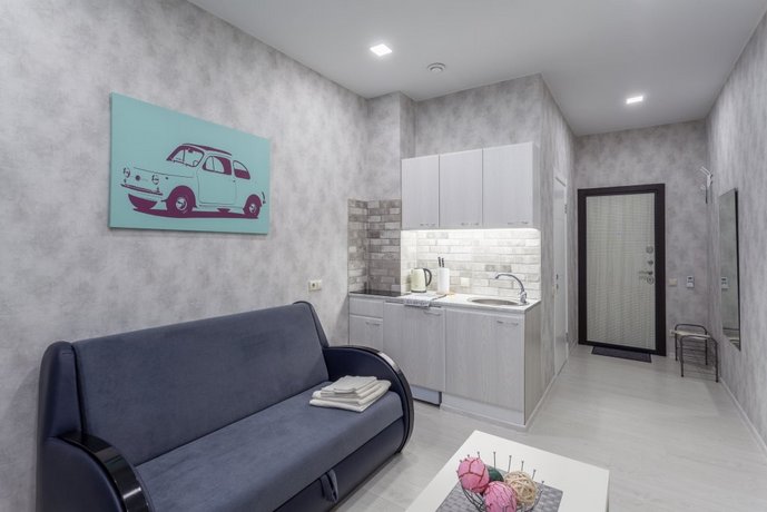 Second House Apartments
