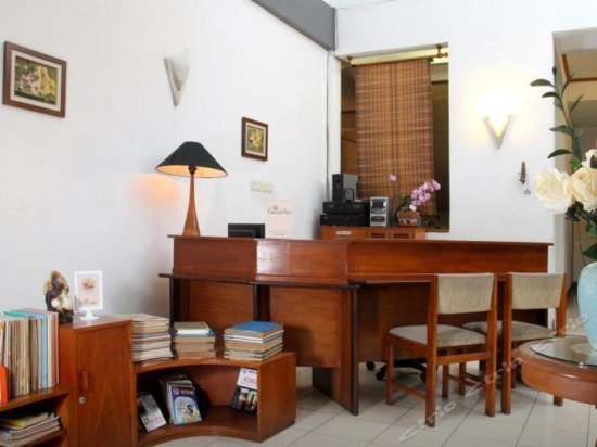 Rumah Asri Guest House Bandung Compare Deals - 