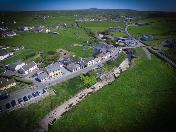 Doolin Village Lodges