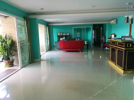 Raya Rawai Place