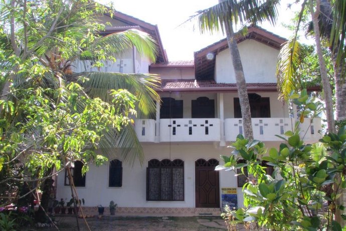 Rainbow Guest House Mirissa