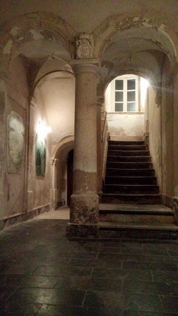 Bianca Cordari House