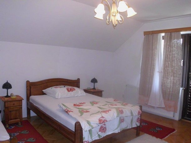 Guest House Tesanovic