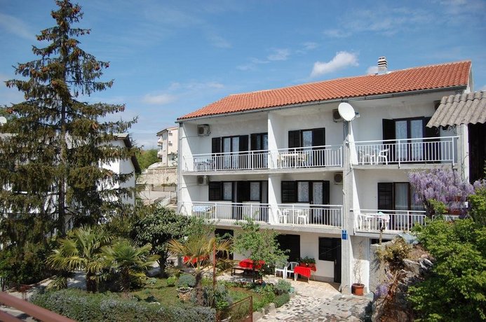 Villa Ana Malinska