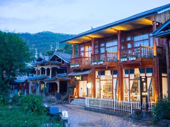 Misty Mountain Inn Lijiang