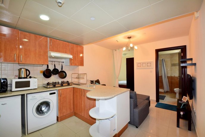 Dubai Gate 1 by Deluxe Holiday Homes