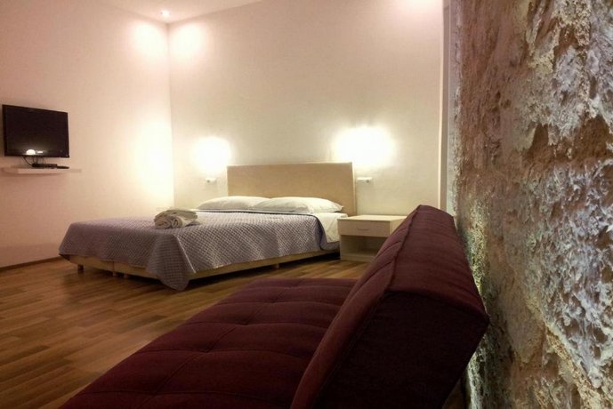 Medulic Palace Rooms & Apartments