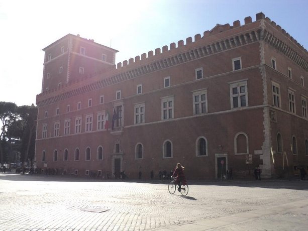 Piazza Venezia Suite and Terrace