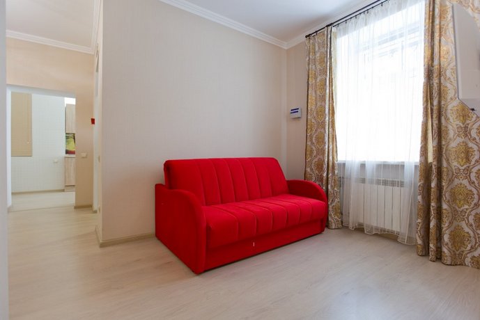 Na Rimskogo-Korsakova Apartments