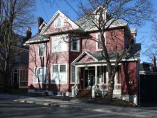 Cabot Guest House