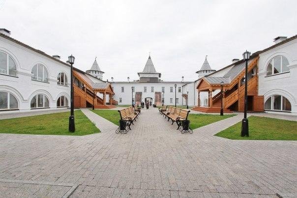 Gostiny dvor Tobolsk