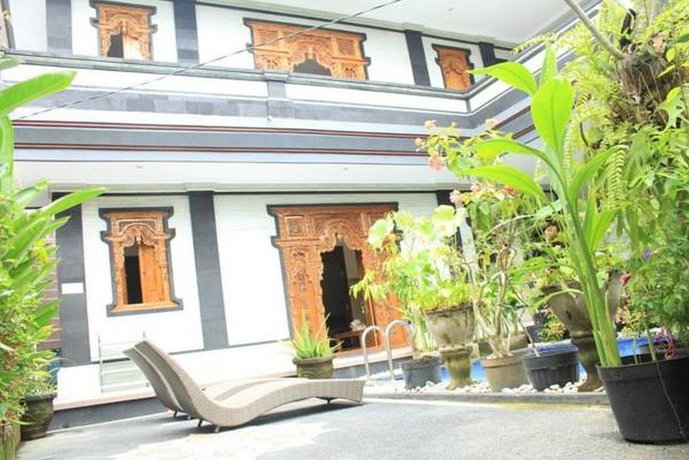 Lucky Family House