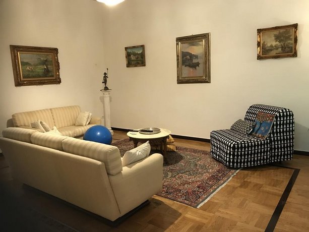 Interno 12 140 mq