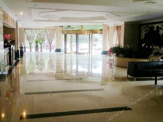 Xizhou Hotel