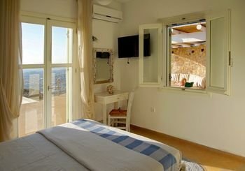 Naxos Grande Vista