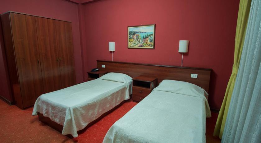 Vivas Hotel