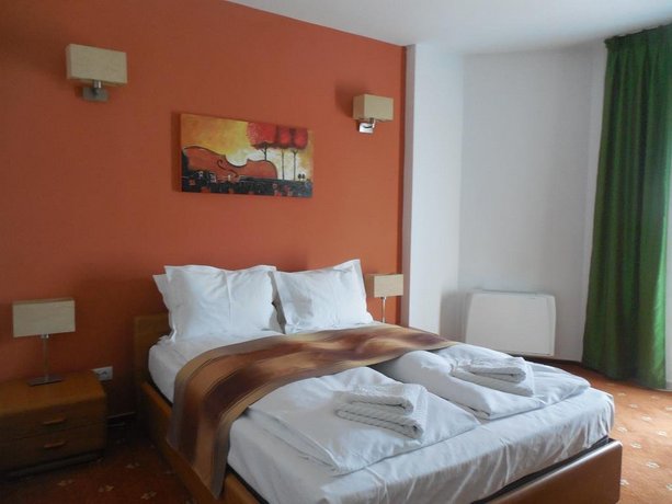 Villa AnnaLia - Rooms to Rent