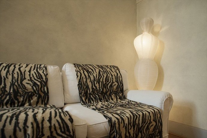 Secret Rhome Suite Lab