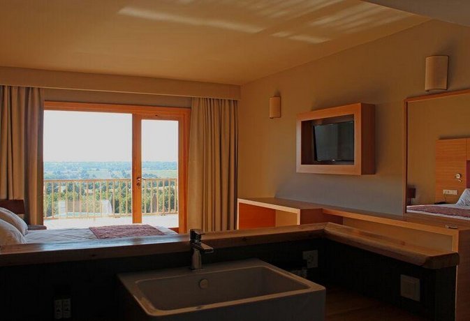Bakucha Vineyard Hotel ve Spa