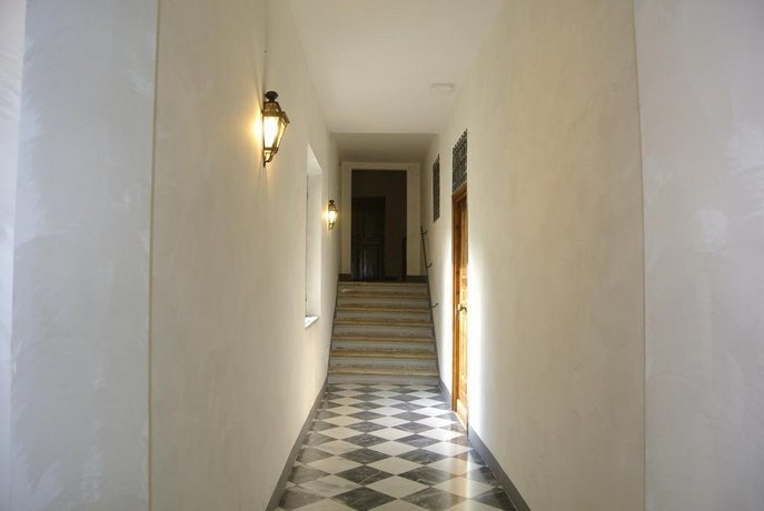 Pantheon Domus Valentino