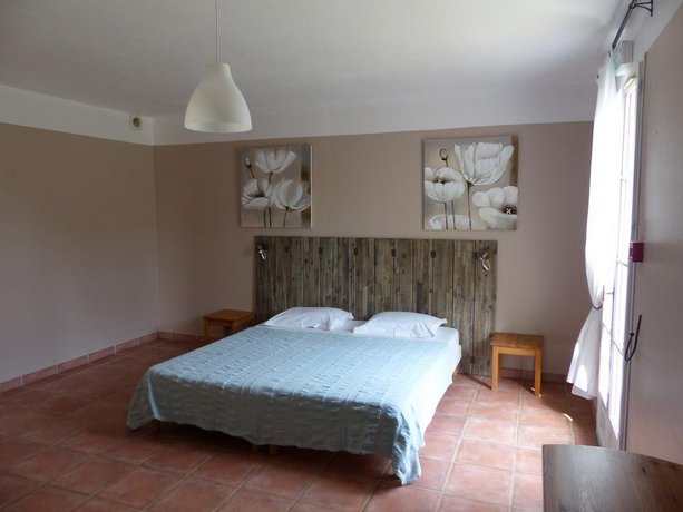 La Ferme du petit Segries Bed and Breakfast