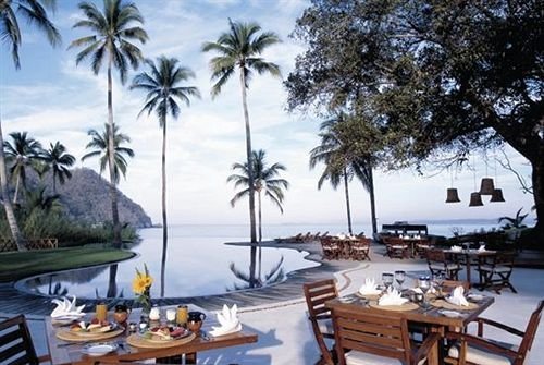 El Tamarindo Beach & Golf Resort