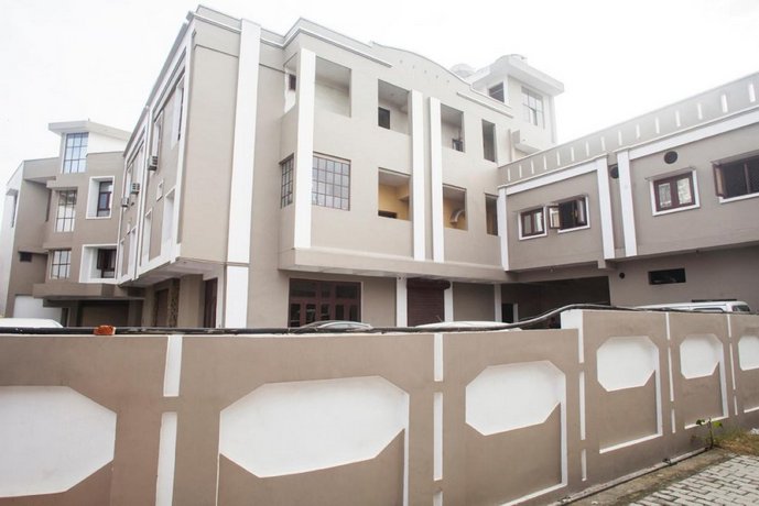 Hotel Pratiksha