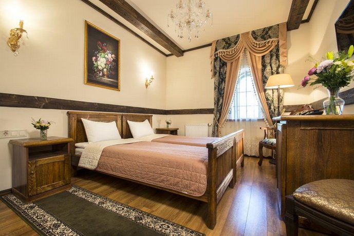 Kiev Hotel Fortetsya Hetmana