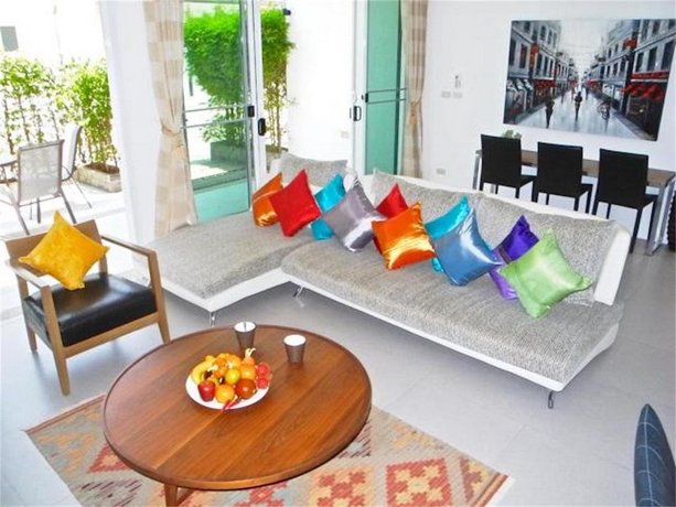 Kamala Paradise 2 bedrooms Modern Town House