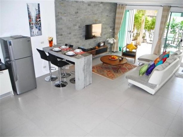 Kamala Paradise 2 bedrooms Modern Town House
