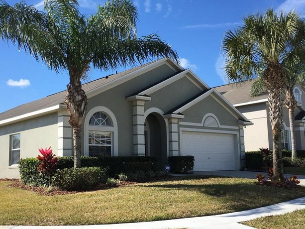 Gone 2 Florida Vacation Homes