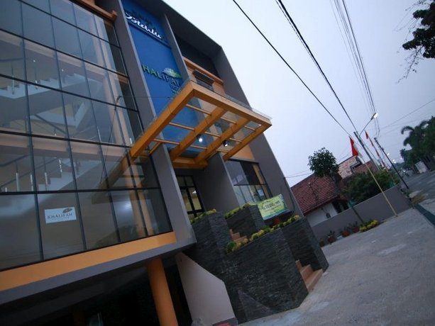 Khalifah Hotel