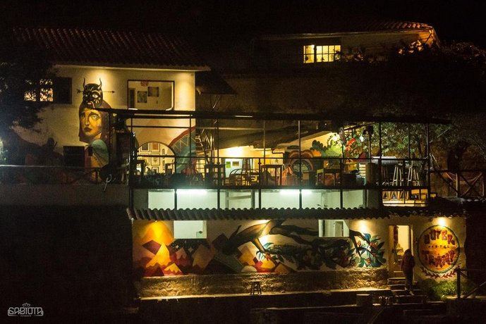 Supertramp Hostel Cusco