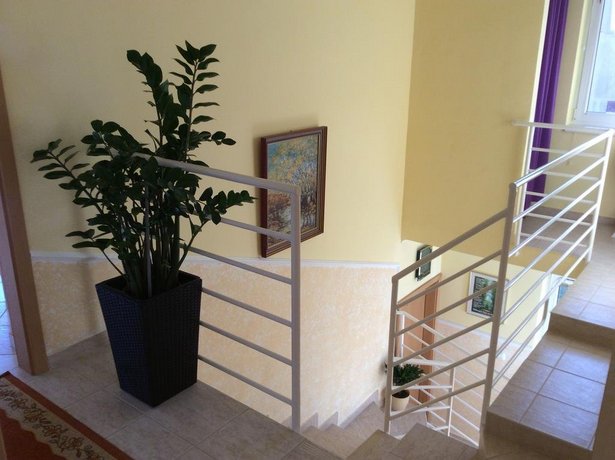 Jozsef Apartments House
