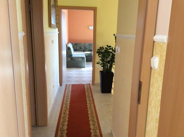 Jozsef Apartments House