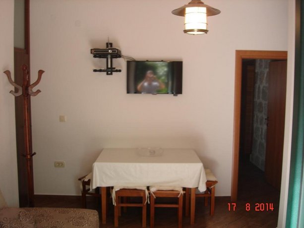 Apartment Radimiri
