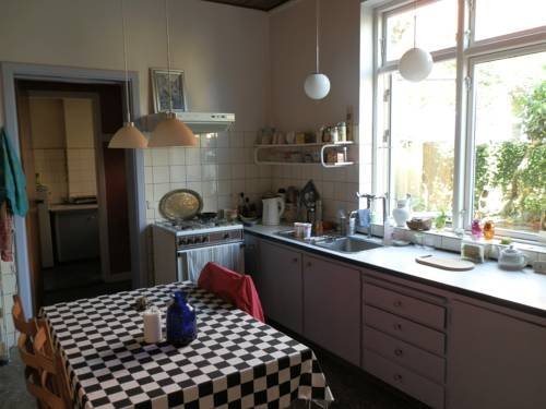 Tvaerstraede Guesthouse
