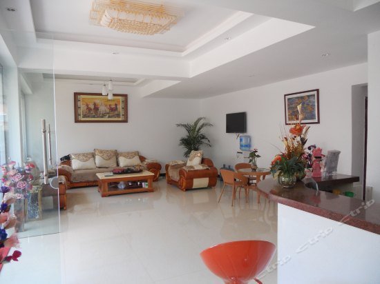 Ruixing Business Hotel