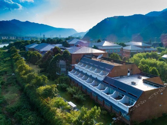 Yinfeng Holiday Resort of Xikou